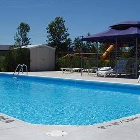 Wiarton Willy'S Inn Owen Sound Zewnętrze zdjęcie